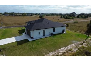 3806 18th Street, Lehigh Acres, FL 33972 - MLS#2026013527