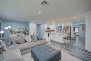 1089 Town And River Drive, Fort Myers, FL 33919 - MLS#2026013535