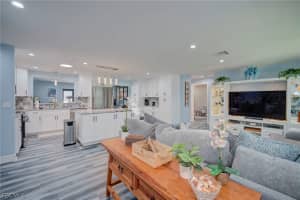 1089 Town And River Drive, Fort Myers, FL 33919 - MLS#2026013535