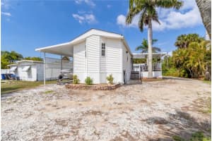 7270 Pinehurst Road, Bokeelia, FL 33922 - MLS#2026013547