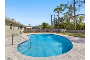 8848 Fordham Street, Fort Myers, FL 33907 - MLS#2026013553