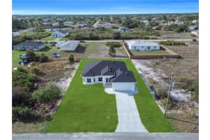 2909 63rd Street, Lehigh Acres, FL 33971 - MLS#2026013601