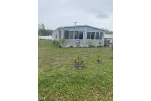 308 Cape Sable Dr, Naples