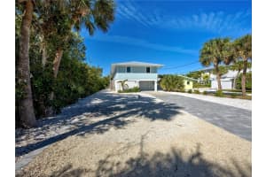 120 Mockingbird Lane, Englewood, FL 34223 - MLS#2026013622