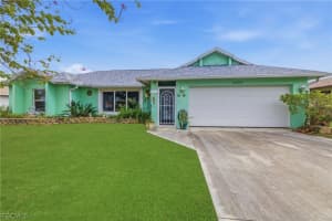 4305 1st Place, Cape Coral, FL 33914 - MLS#2026013642