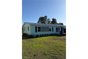 538 Alverdez Avenue, Clewiston, FL 33440 - MLS#2026013670