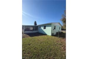 538 Alverdez Avenue, Clewiston, FL 33440 - MLS#2026013670