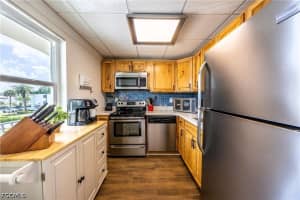 6220 Augusta Drive, Fort Myers, FL 33907 - MLS#2026013678