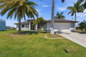 2329 Sw 32nd St, Cape Coral
