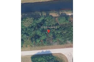 1219 Ermine Street, Lehigh Acres, FL 33974 - MLS#2026013731