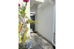 4289 BLUEGRASS Drive, Fort Myers, FL 33916 - MLS#2026013750