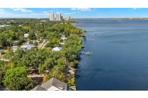 3541-3543 Riverside Drive, Fort Myers, FL 33916 - MLS#2026013757
