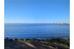 3541-3543 Riverside Drive, Fort Myers, FL 33916 - MLS#2026013757