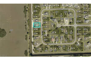 422 Caywood Avenue, Lehigh Acres, FL 33974 - MLS#2026013819