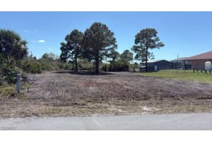 2915 68th Street, Lehigh Acres, FL 33971 - MLS#2026013823