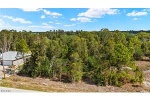 3008 44th Street, Lehigh Acres, FL 33976 - MLS#2026013865