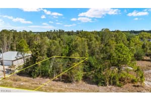 3008 44th Street, Lehigh Acres, FL 33976 - MLS#2026013865