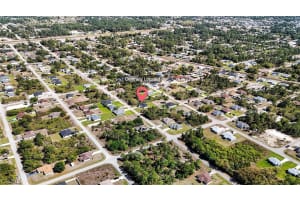 2711 39th Street, Lehigh Acres, FL 33971 - MLS#2026013867