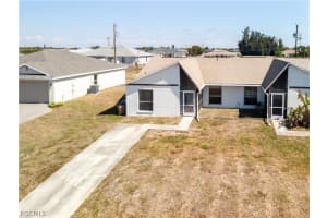 1733 7th Place, Cape Coral, FL 33909 - MLS#2026013882