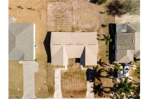 1733 7th Place, Cape Coral, FL 33909 - MLS#2026013882