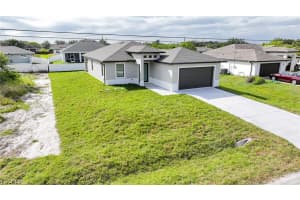 4109 17th Street, Lehigh Acres, FL 33976 - MLS#2026013895