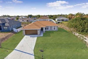3403 5th Street, Lehigh Acres, FL 33976 - MLS#2026013898