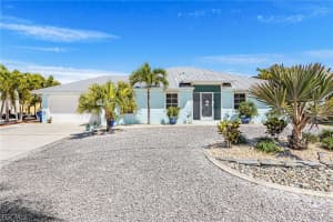 3778 Pinetree Dr, St James City