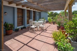 11291 Deal Road, North Fort Myers, FL 33917 - MLS#2026013938