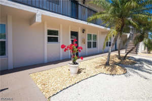 16007 Davis Road, Fort Myers, FL 33908 - MLS#2026014032