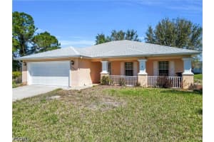 2610 40th Street, Lehigh Acres, FL 33971 - MLS#2026014034