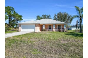 2610 40th Street, Lehigh Acres, FL 33971 - MLS#2026014034