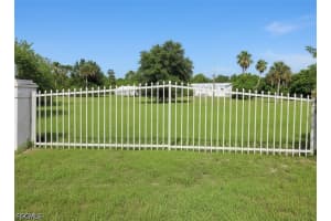 4555 Pioneer 16th Street, Clewiston, FL 33440 - MLS#2026014039