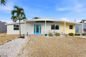 185 Hibiscus Drive, Fort Myers Beach, FL 33931 - MLS#2026014044