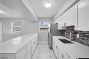 15 24th Avenue, Cape Coral, FL 33990 - MLS#2026014055