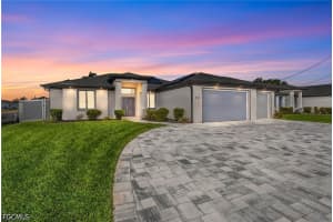 307 Gleason Parkway, Cape Coral, FL 33914 - MLS#2026014100