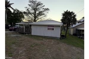 815 Riverside Drive, Moore Haven, FL 33471 - MLS#2026014112