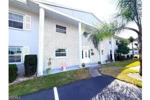 7050 Nantucket Cir 6, North Fort Myers