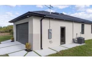 2505 11th Street, Lehigh Acres, FL 33976 - MLS#2026014212