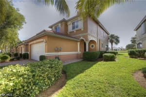2426 Laurentina Ln, Cape Coral