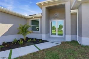 429 Palmyra Avenue, Lehigh Acres, FL 33974 - MLS#2026014263