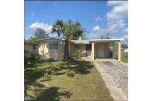 2985 Saint Charles Street, Fort Myers, FL 33916 - MLS#2026014280