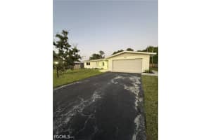 1201 Betmar Boulevard, North Fort Myers, FL 33903 - MLS#2026014308