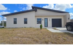 761 Bell Boulevard, Lehigh Acres, FL 33974 - MLS#2026014336