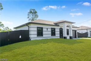 747 Roma Avenue, Lehigh Acres, FL 33974 - MLS#2026014364