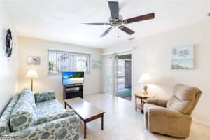 4611 5th Place, Cape Coral, FL 33904 - MLS#2026014410