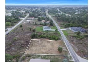 959 Edgerton Avenue, Lehigh Acres, FL 33974 - MLS#2026014413