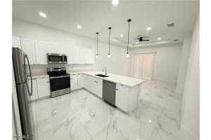 1253 Columbus Boulevard, Fort Myers, FL 33913 - MLS#2026014420