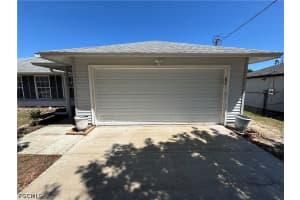 1213 8th Place, Cape Coral, FL 33991 - MLS#2026014441