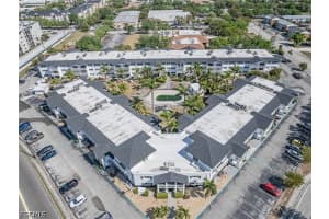 3706 Broadway 21, Fort Myers, FL 33901 - MLS#2026014449