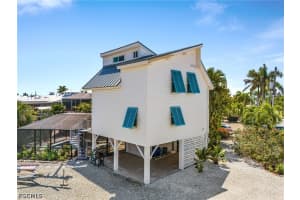 2432 Sycamore Street, St James City, FL 33956 - MLS#2026014560